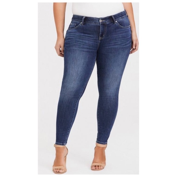 torrid Denim - Torrid Bombshell Skinny Stretch Medium Wash Denim Jeans 12 T